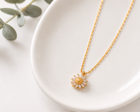 Daisy Gold Necklace - Gold Arrow Studios 